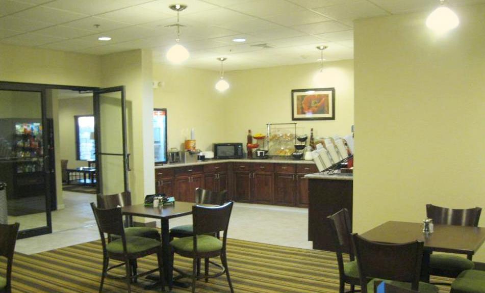 Best Western Plus Springfield Airport Inn Restoran fotoğraf